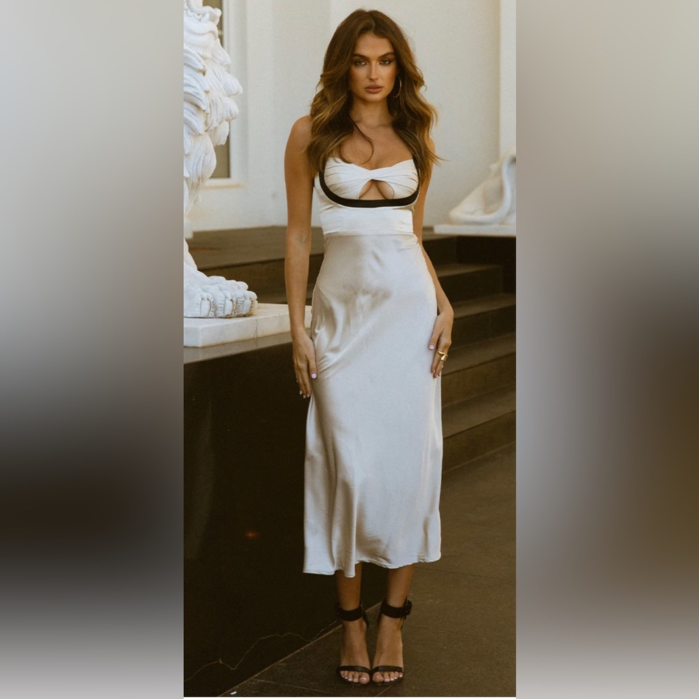 Kelsi Midi dress black/champagne